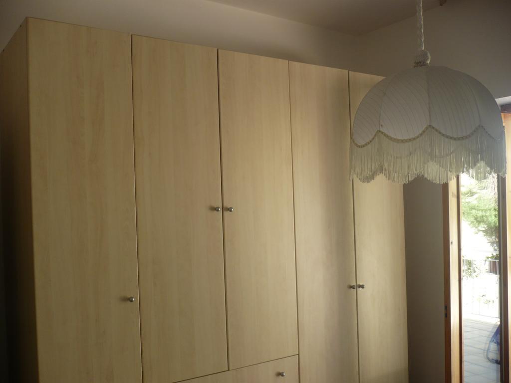 Appartamento Michela Brenzone sul Garda Quarto foto