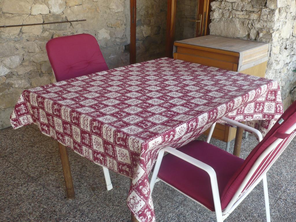 Appartamento Michela Brenzone sul Garda Quarto foto